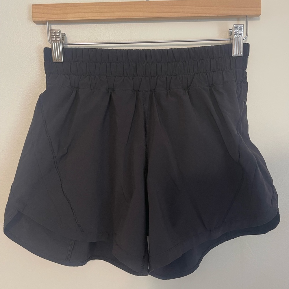 Lululemon Track That Mid-Rise Lined Short 5”